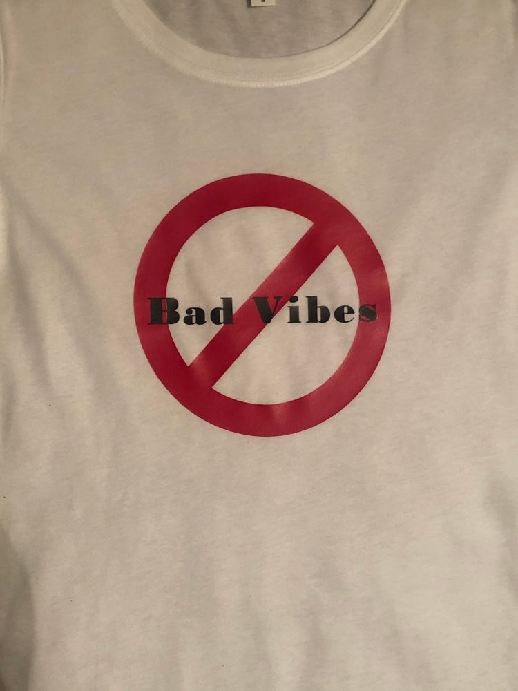 No bad vibes tee - Kustomindz Apparel